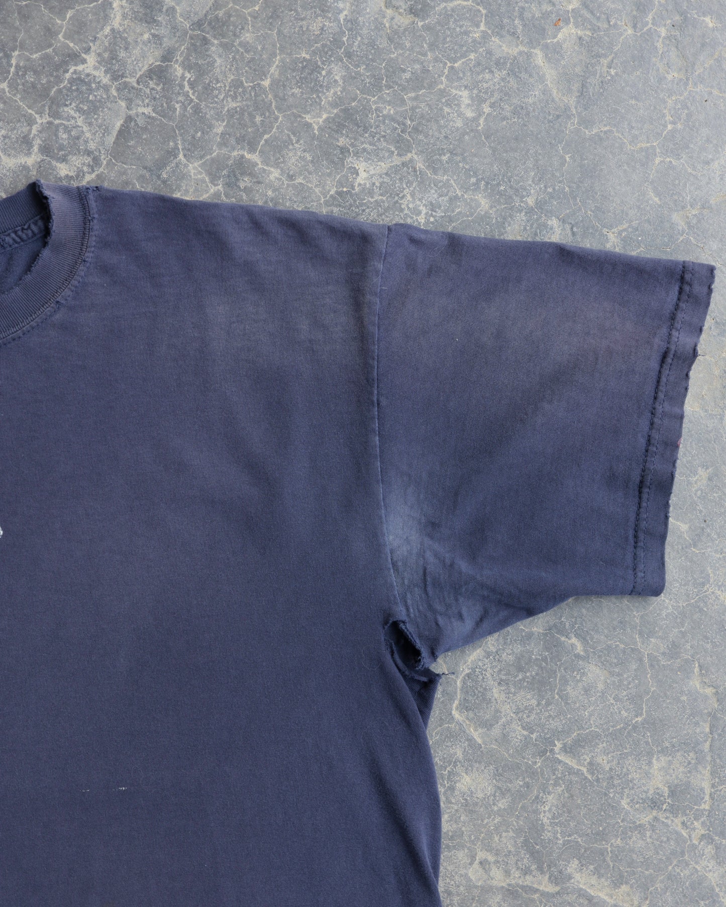 00s Oakley Software Faded & Distresed O Tee - L