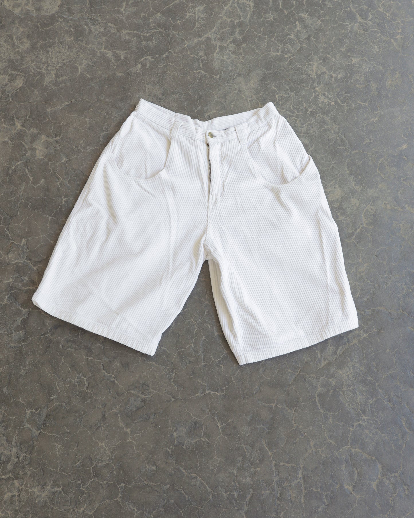 00s Garment Stage Corduroy Baggy Shorts - 36