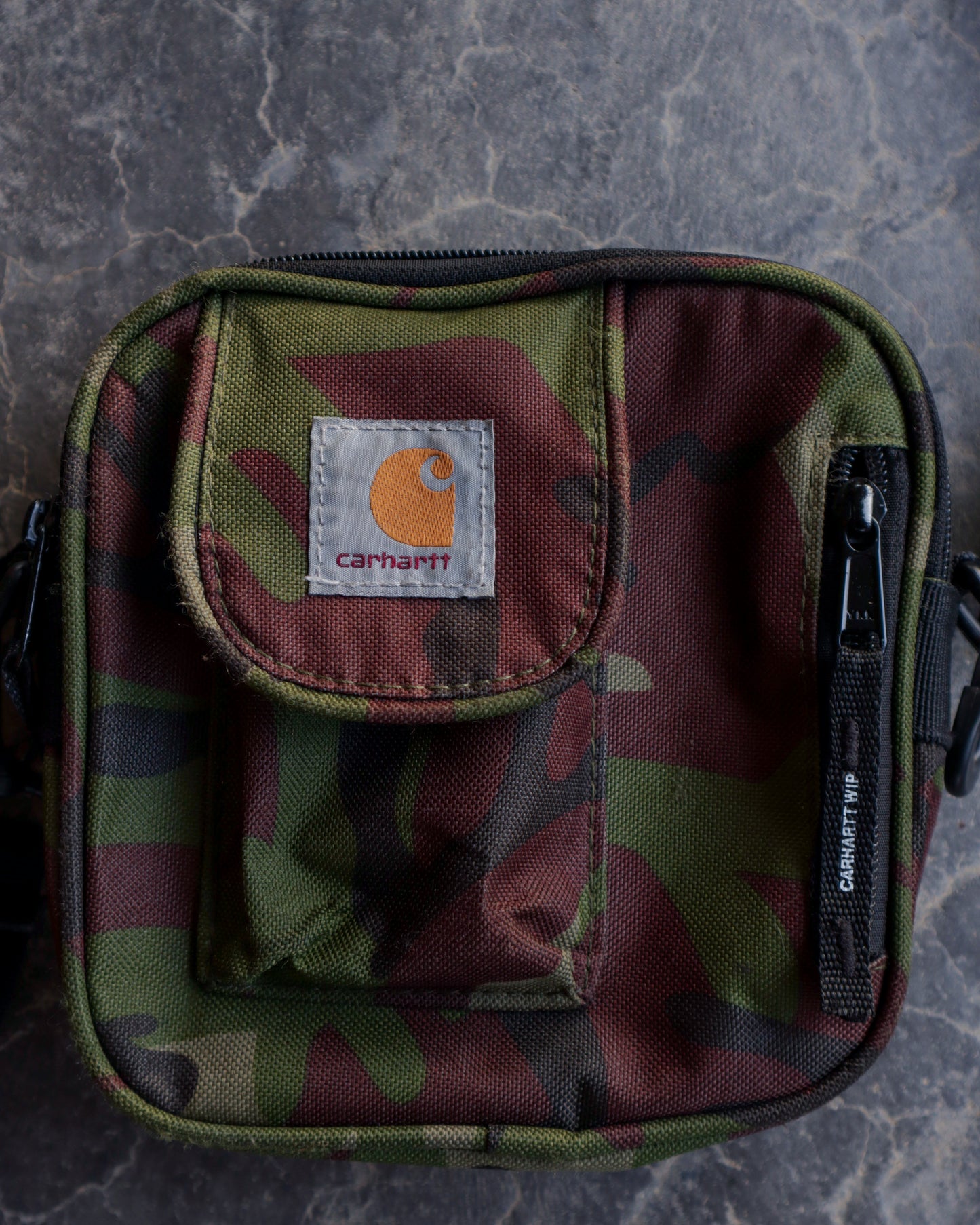 Modern Carhartt WIP Camo Shoulder Bag - OS