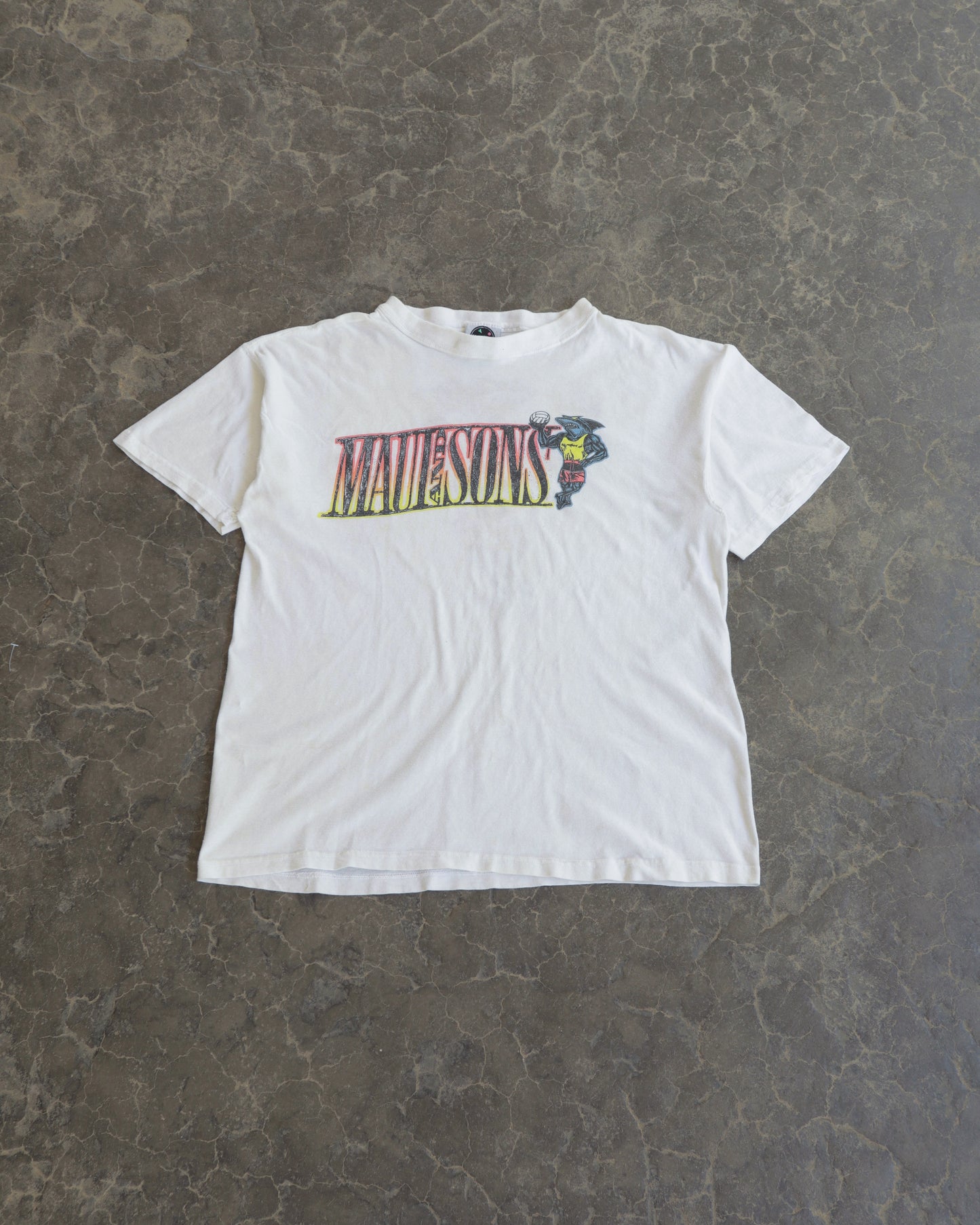 90s Maui and Sons Volleyball Shark White Tee - L