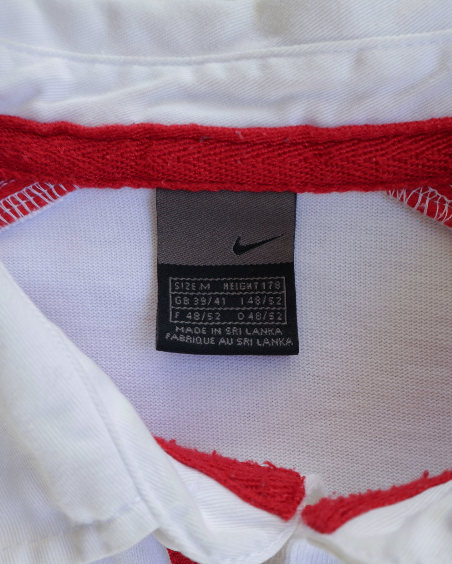 90s Nike Collared Long Sleeve Shirt - M