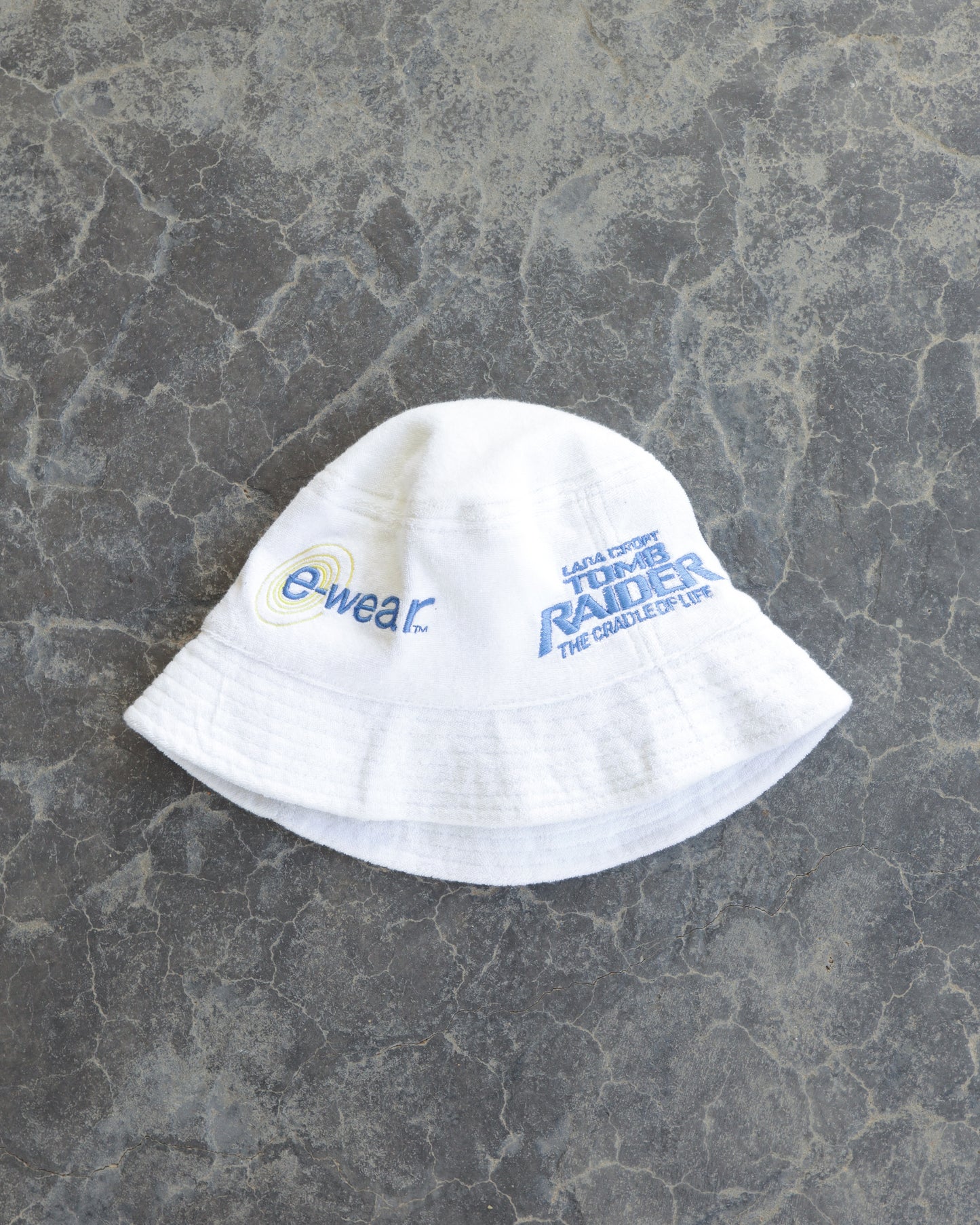 00s E-Wear Lara Croft Cradle Of Life Bucket Hat - M