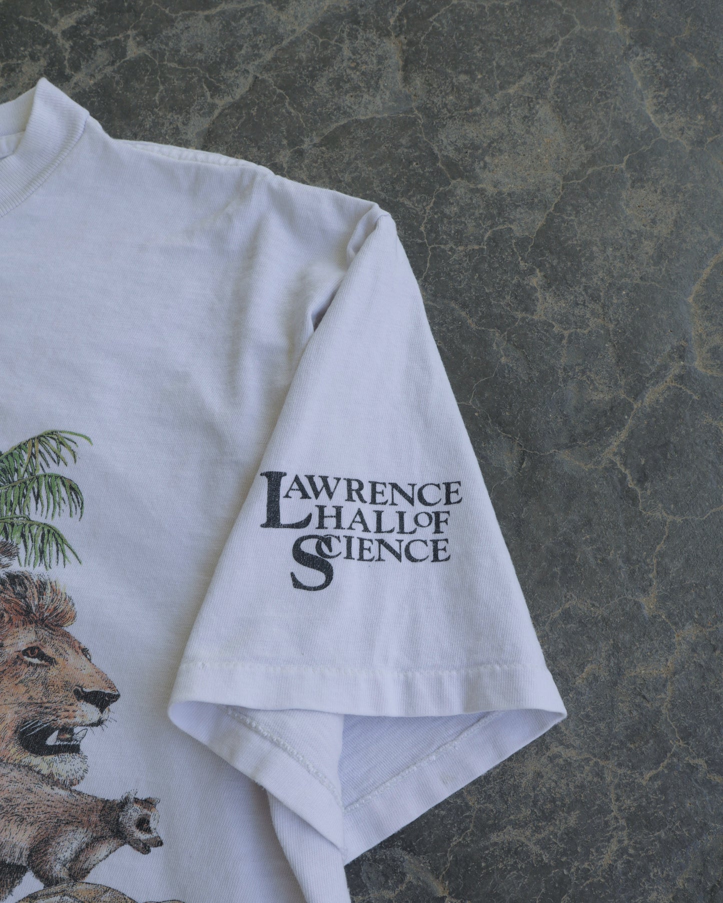 90s Wild Life Earth Day Boxy Fit White Tee - L