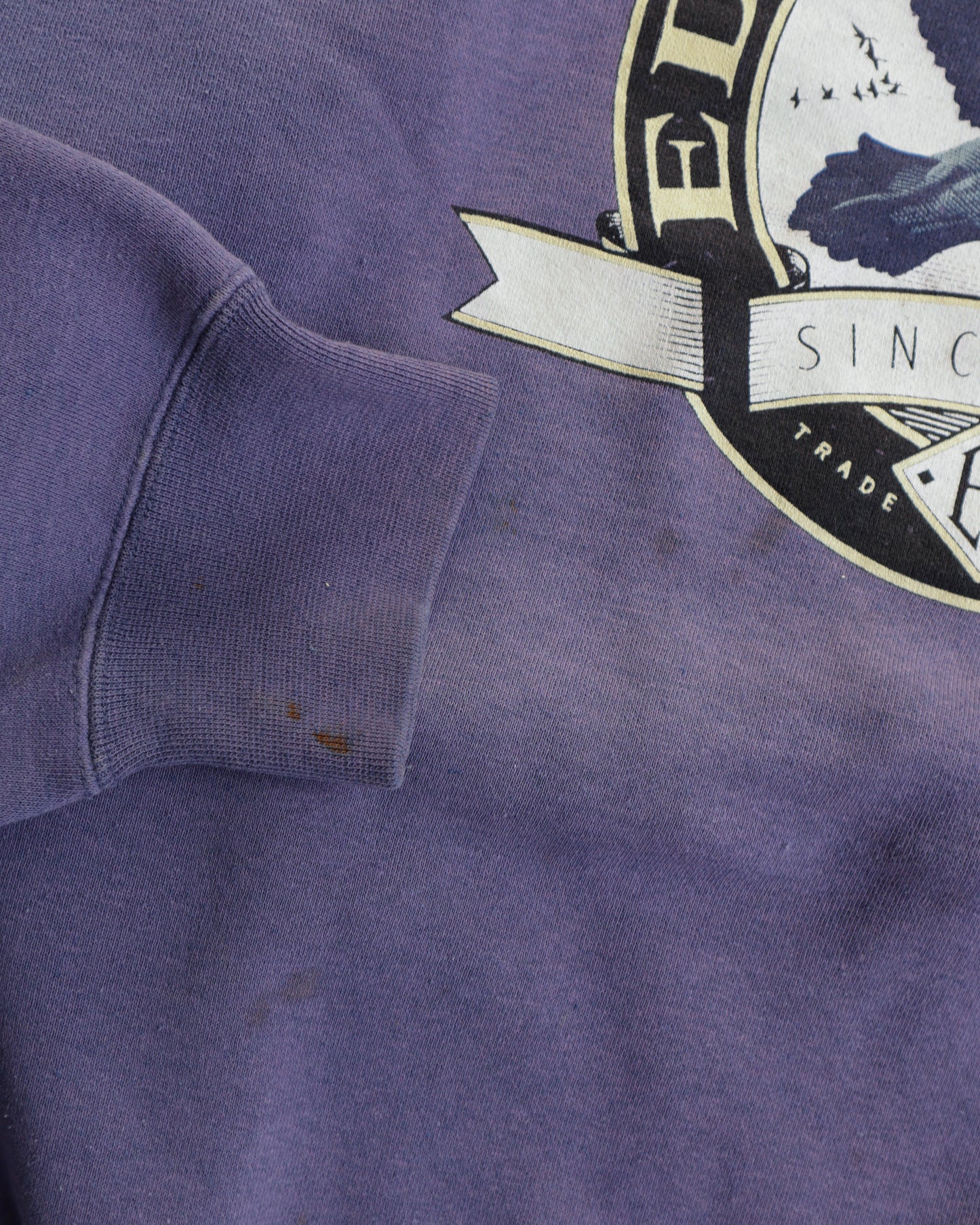 90s Eddie Bauer Goose Faded Purple Crewneck Sweatshirt - L