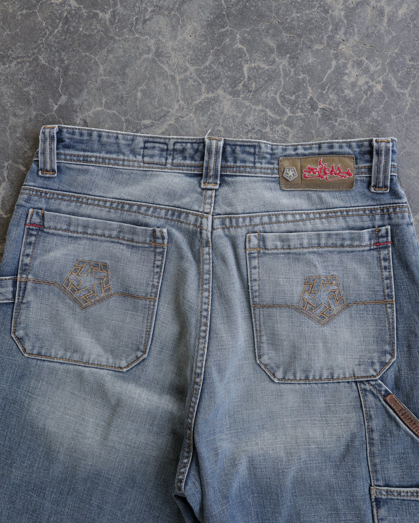 00s Tribal Gear Baggy Denim Shorts - 31