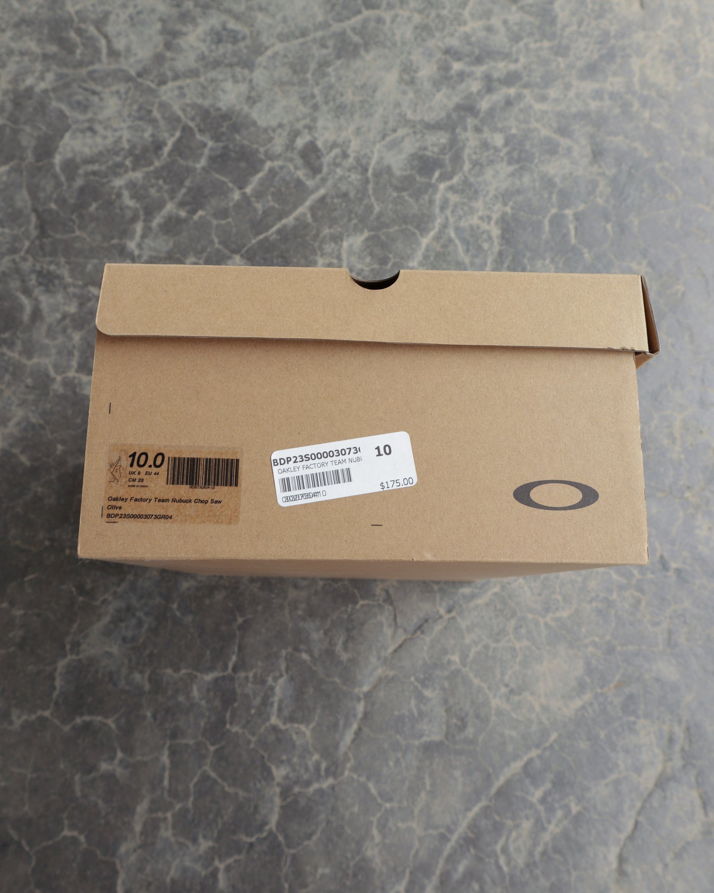 Modern Oakley Factory Team Chop Saw - Men’s US 10