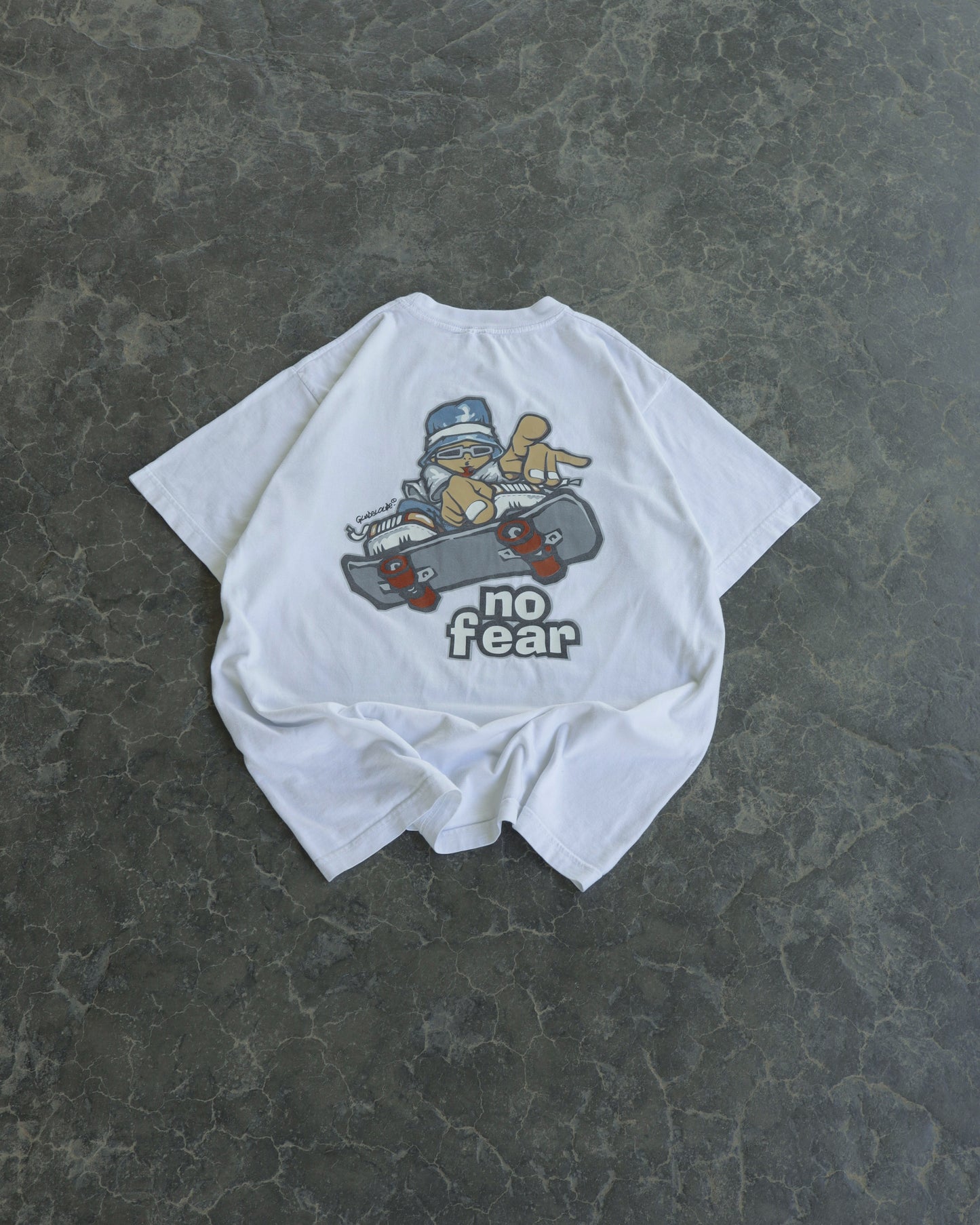 00s No Fear Bucket Hat Skater White Tee - L/XL