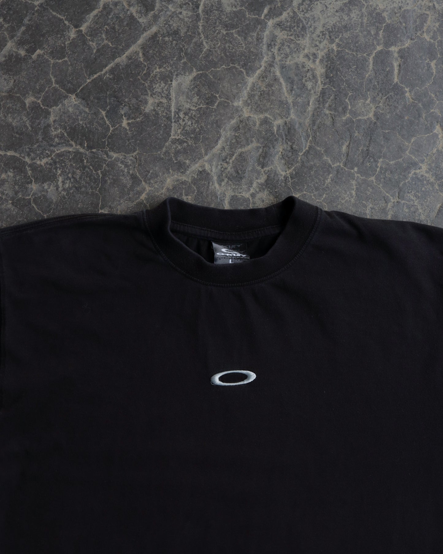 00s Oakley O Black Long Sleeve Tee - L