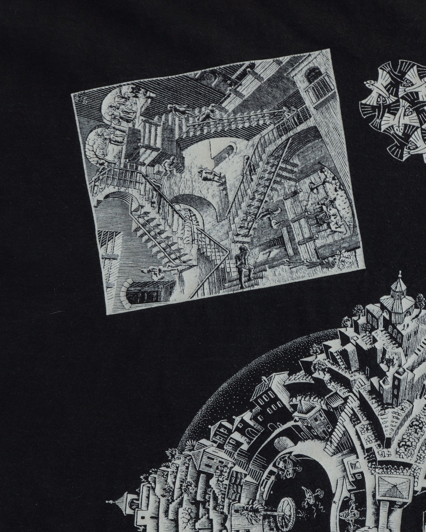 90s MC Escher AoP Tee - L