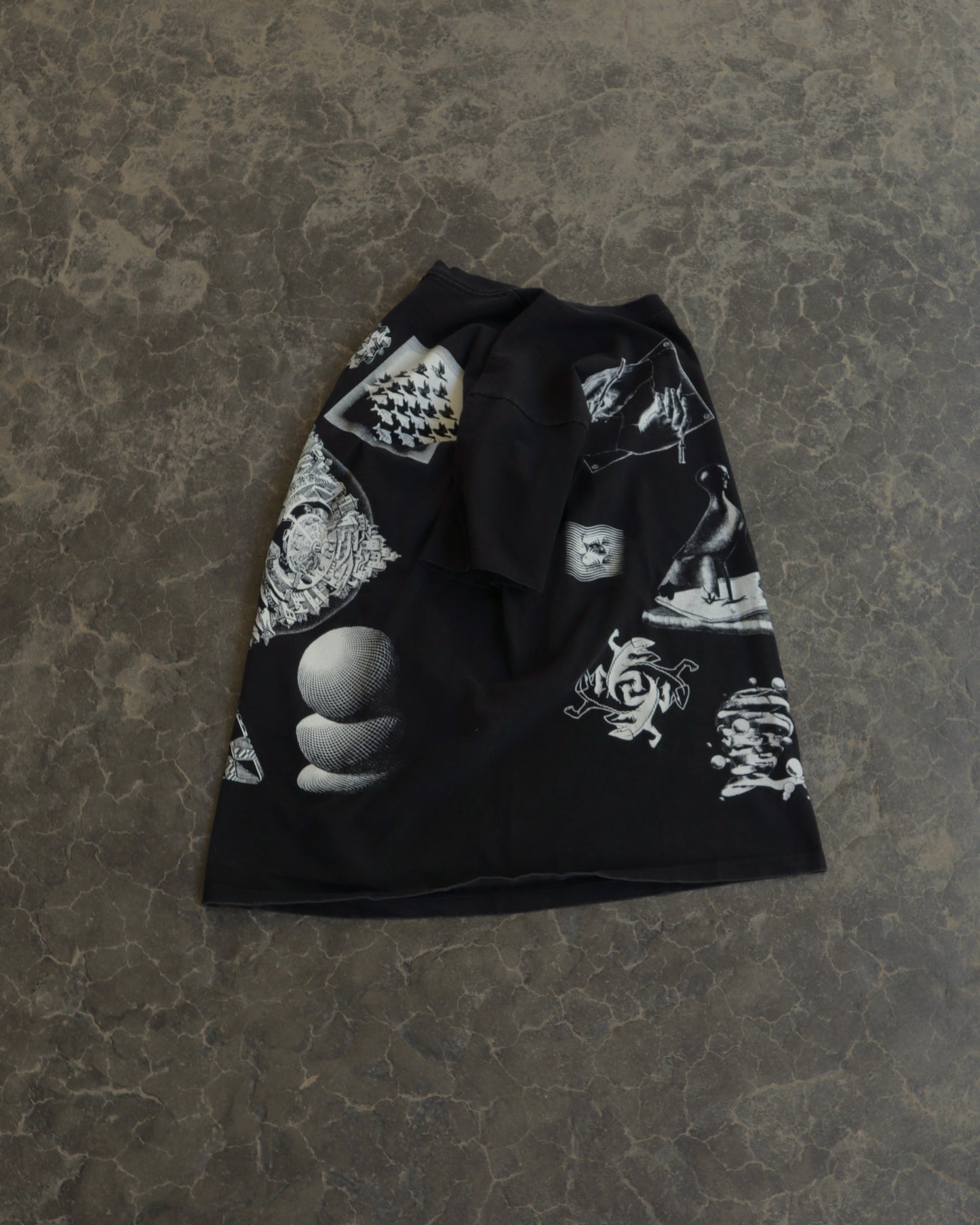 90s MC Escher AoP Tee - L