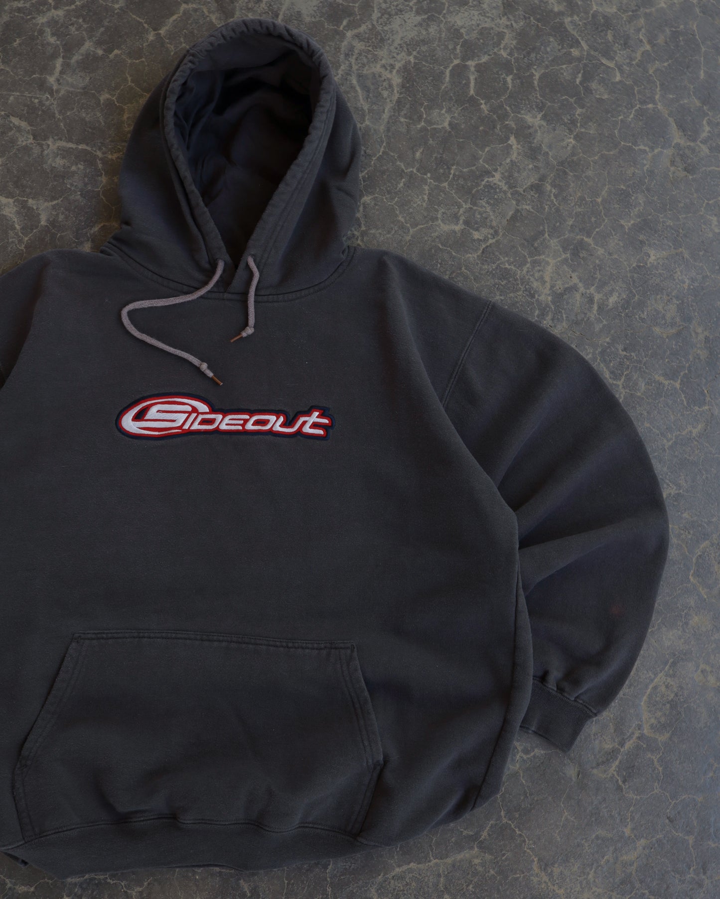 00s Sideout Faded Black Boxy Hoodie - M/L