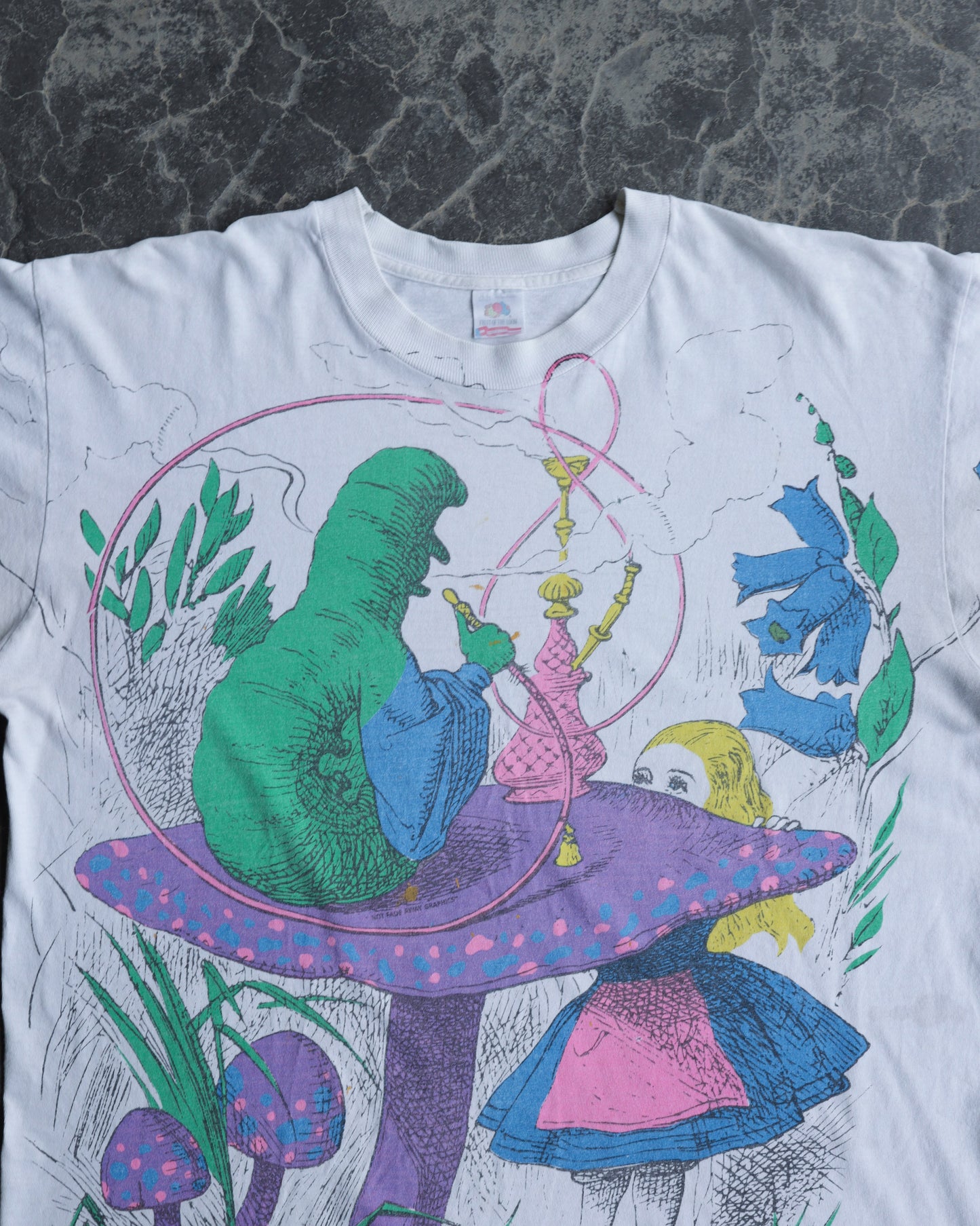 90s Alice in Wonderland Tee - XL