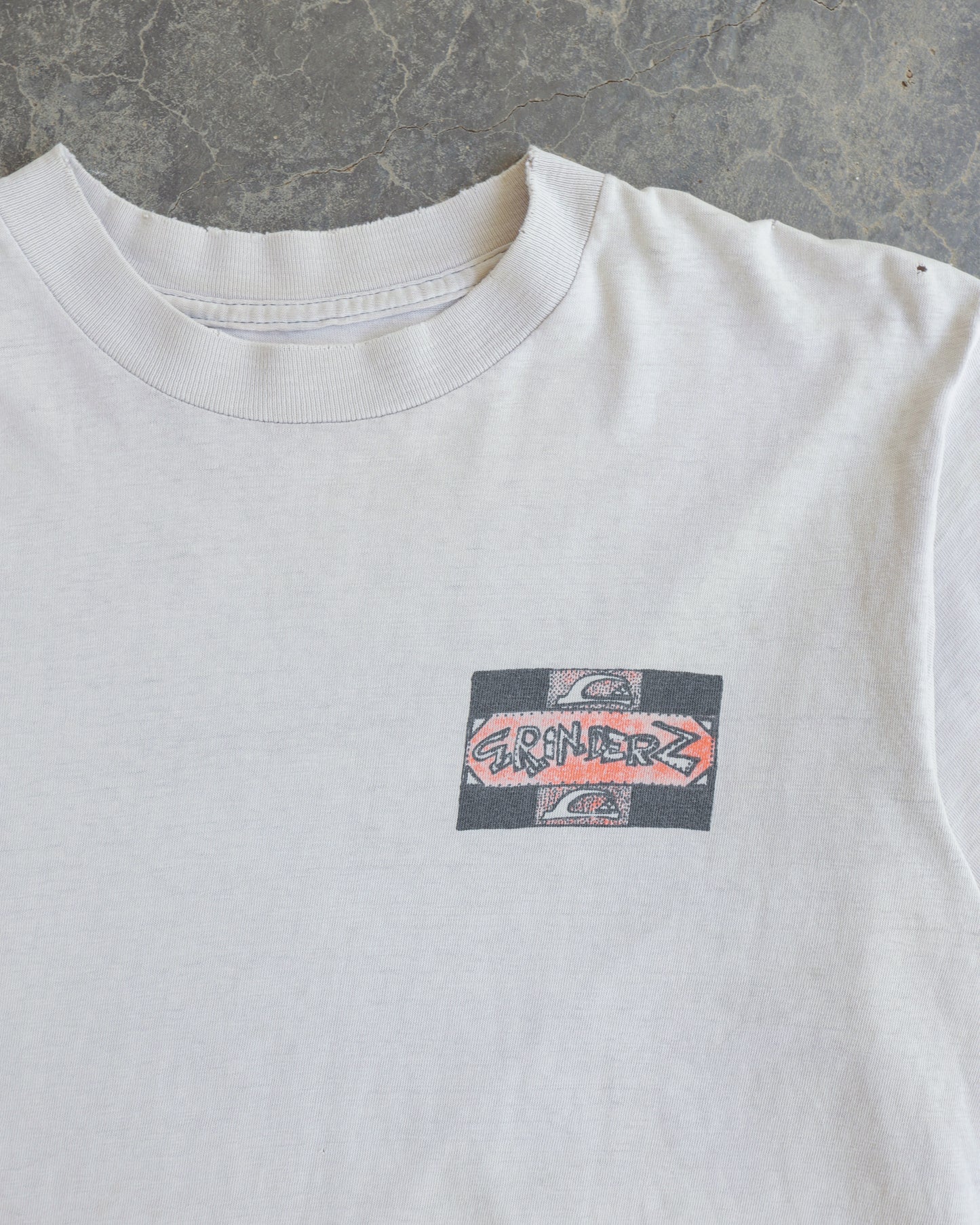 80s Quiksilver Grinderz Distressed Tee - M/L