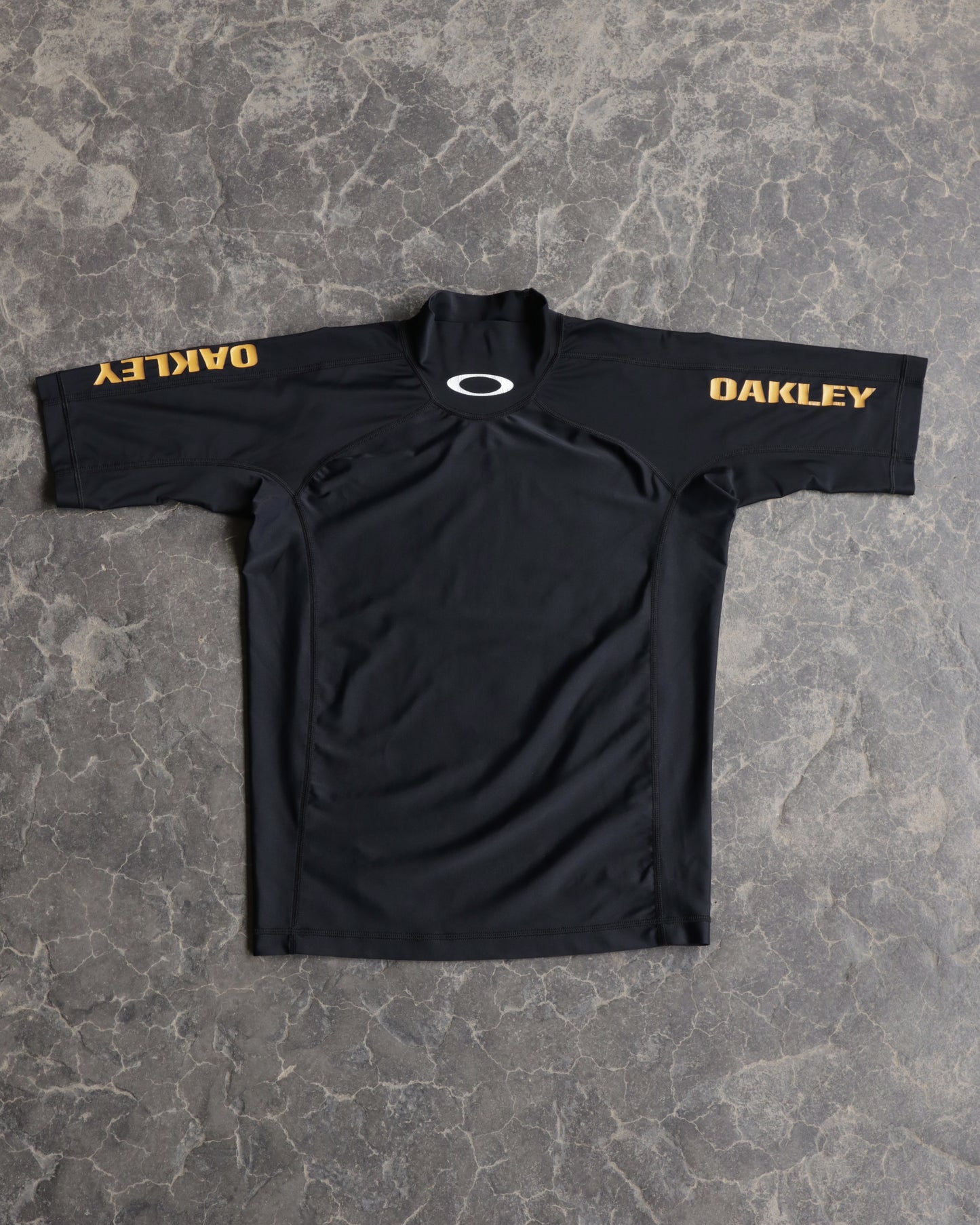 90s Oakley Software Mock Neck Bike Tee - L