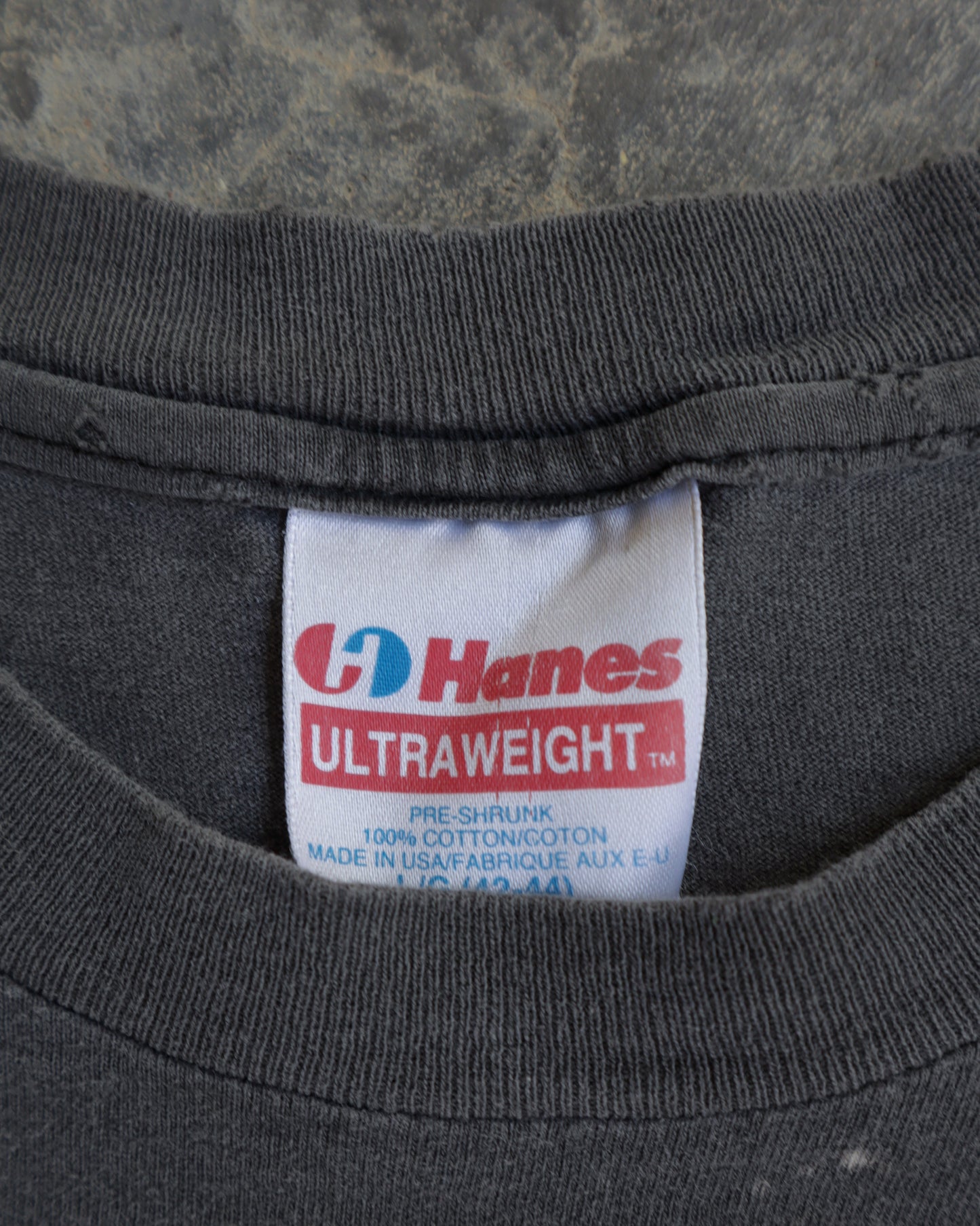 90s Pink Floyd The Wall Distressed Faded Black Tee - L