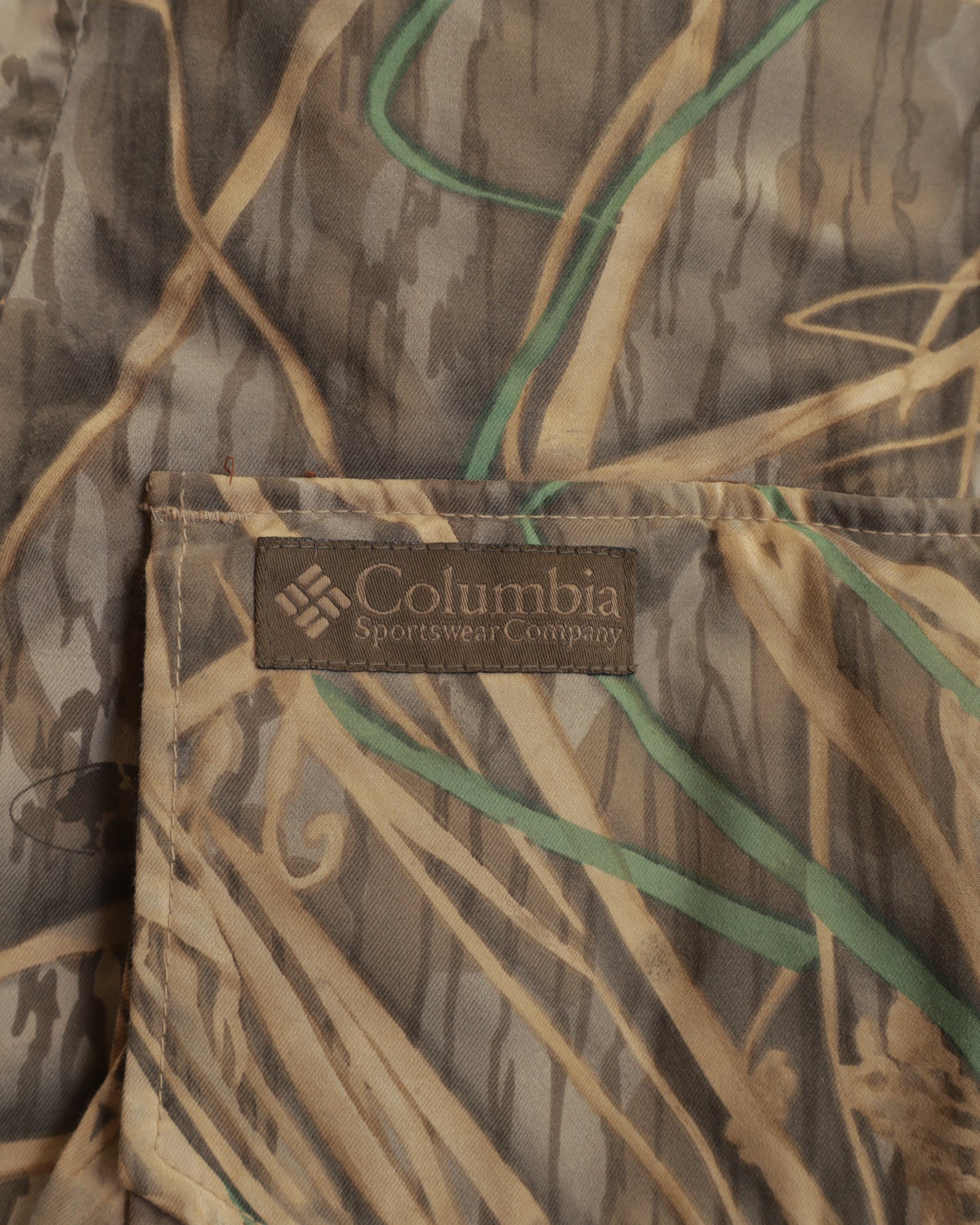 00s Columbia Mossy Oak Camo Jacket - L