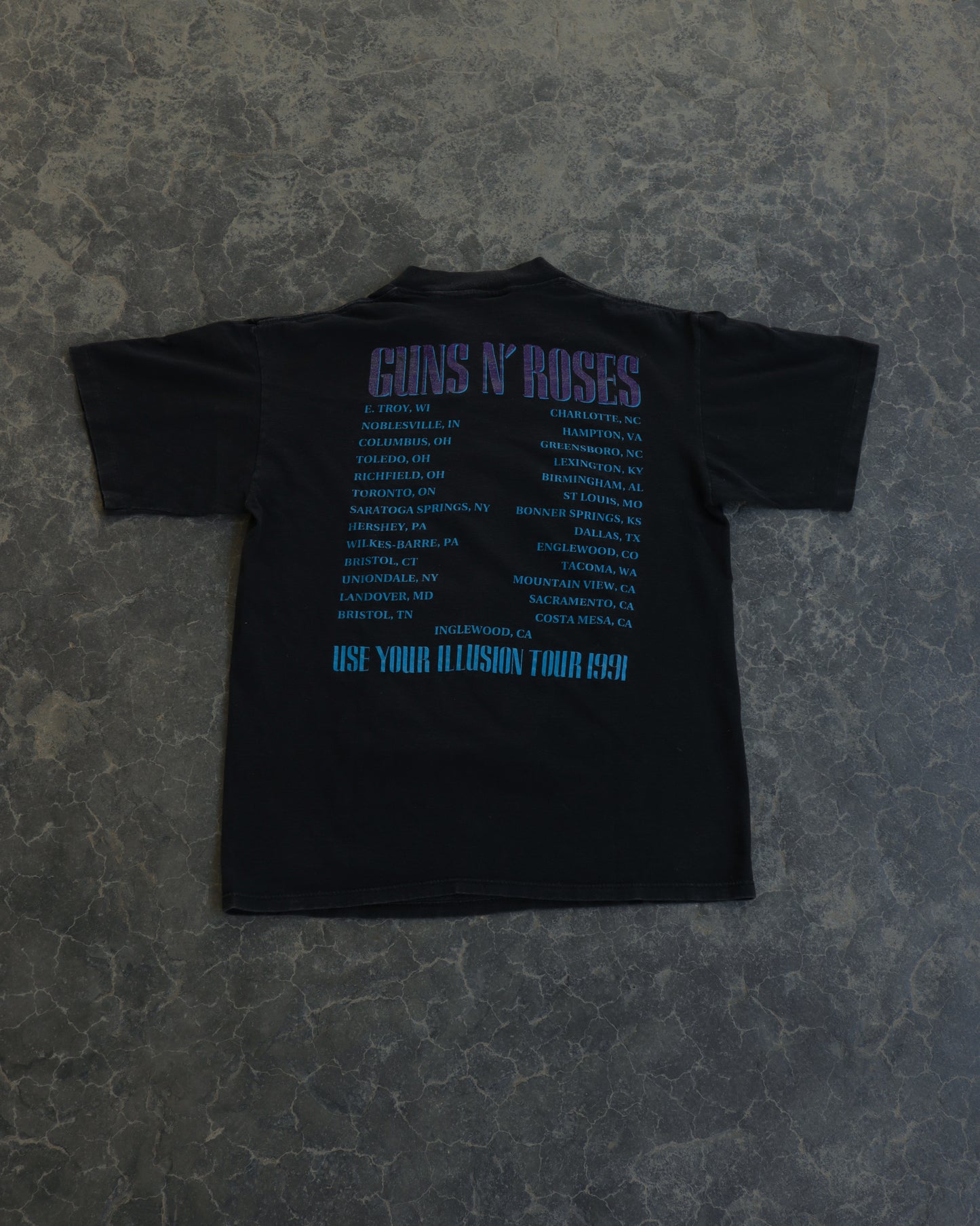 90s Guns N’ Roses Use Your Illusion Tour Tee -  L