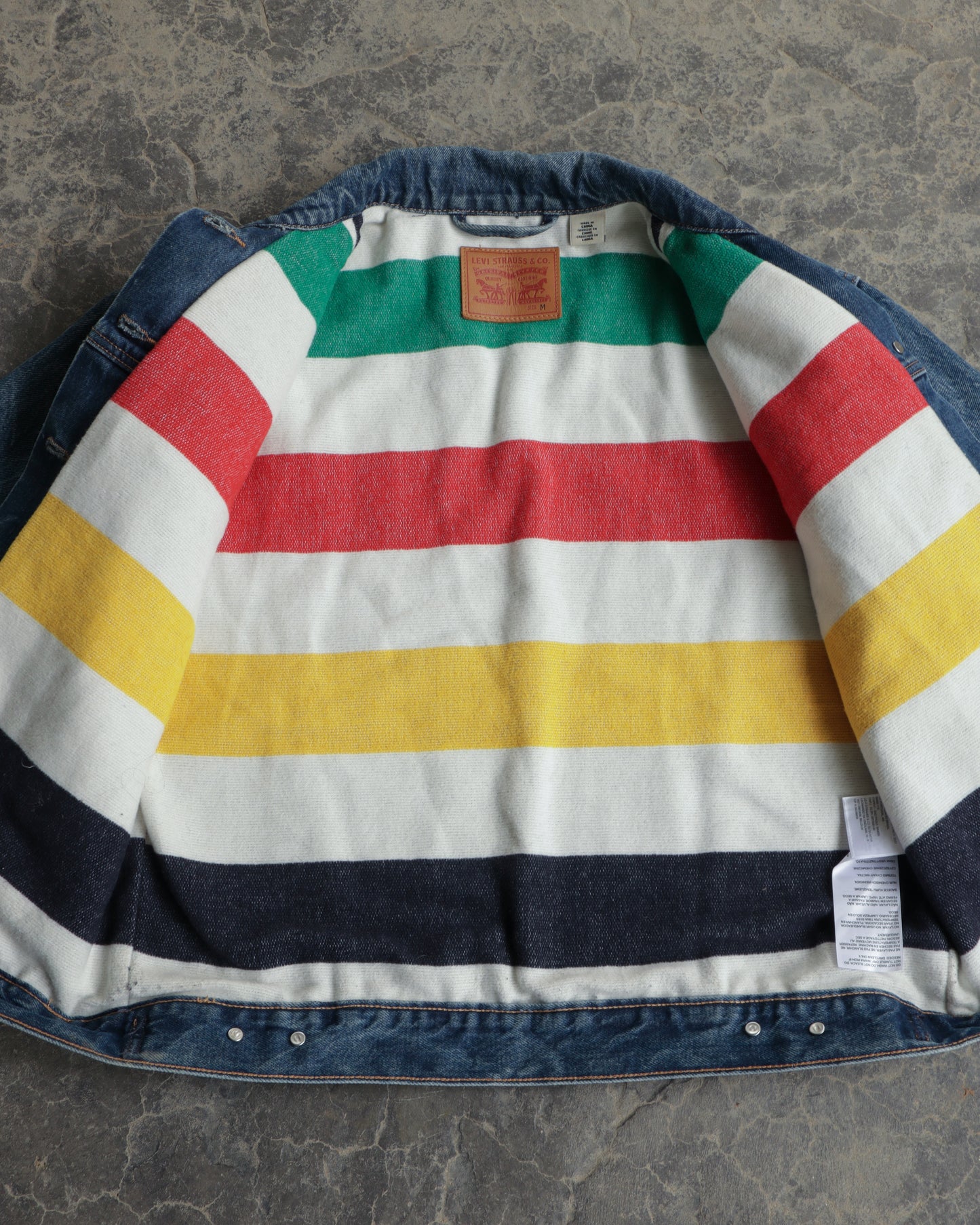 Modern Levis Type II Denim Jacket - M
