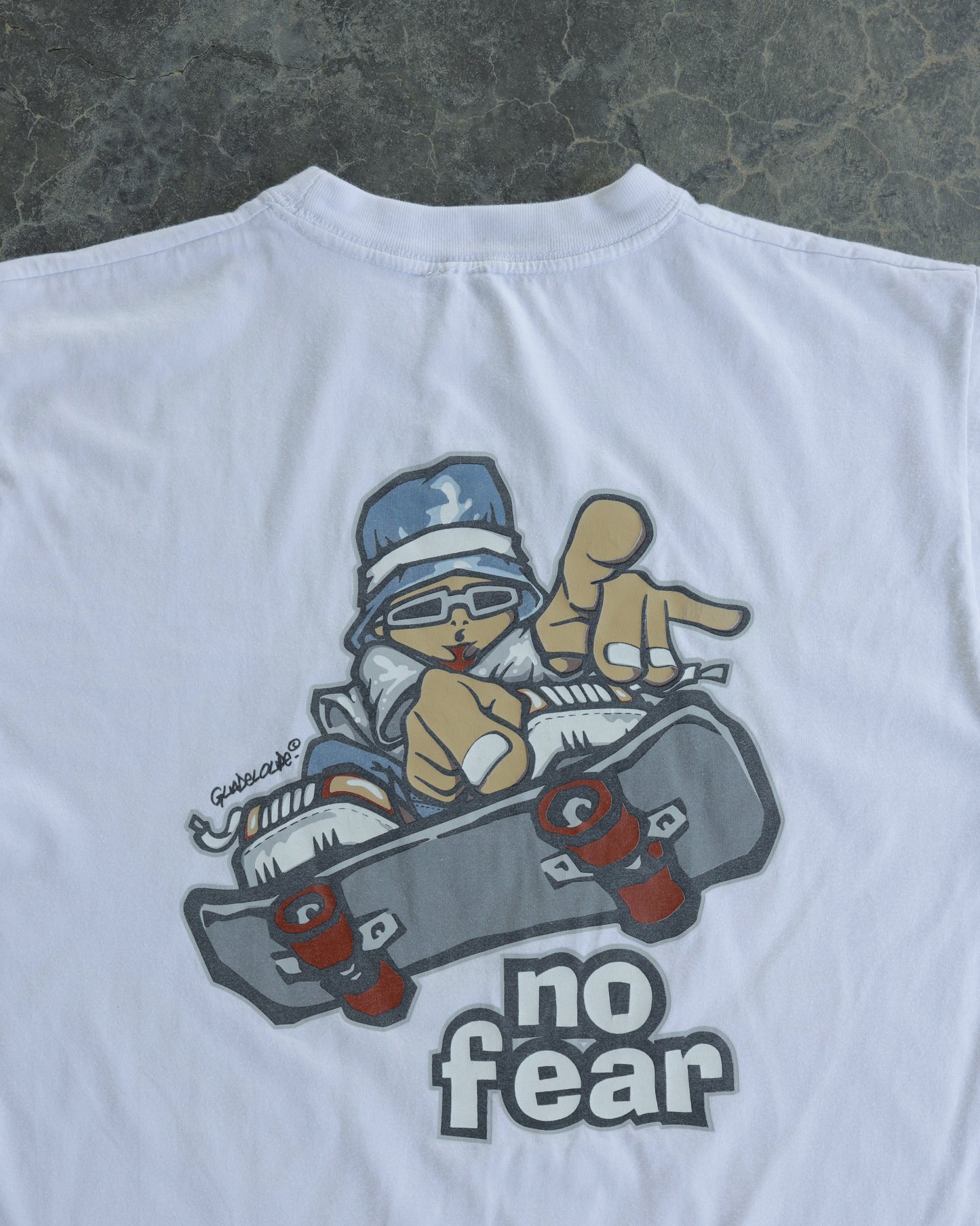 00s No Fear Bucket Hat Skater White Tee - L/XL