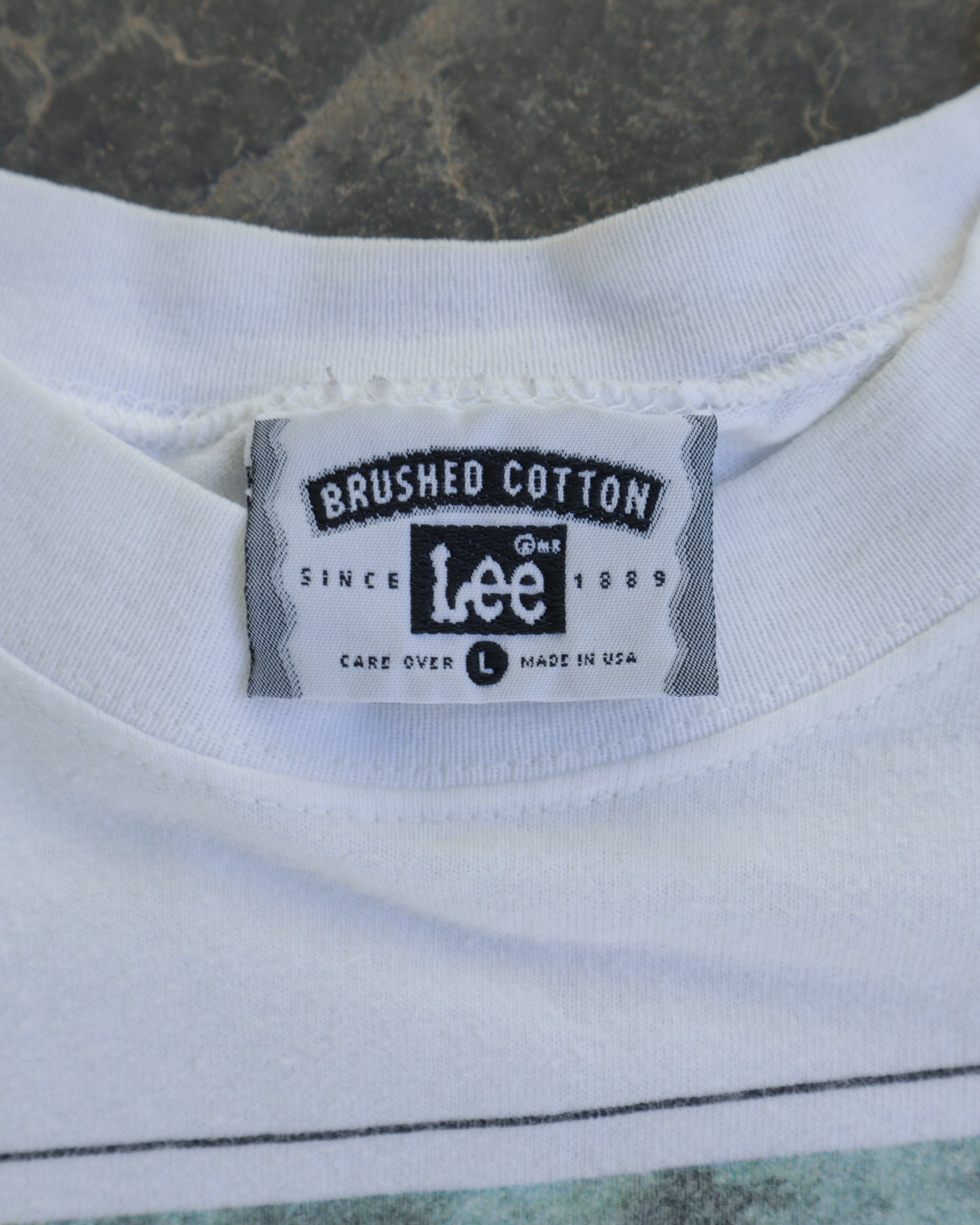 90s Sorensen’s Fishing Art Tee - L