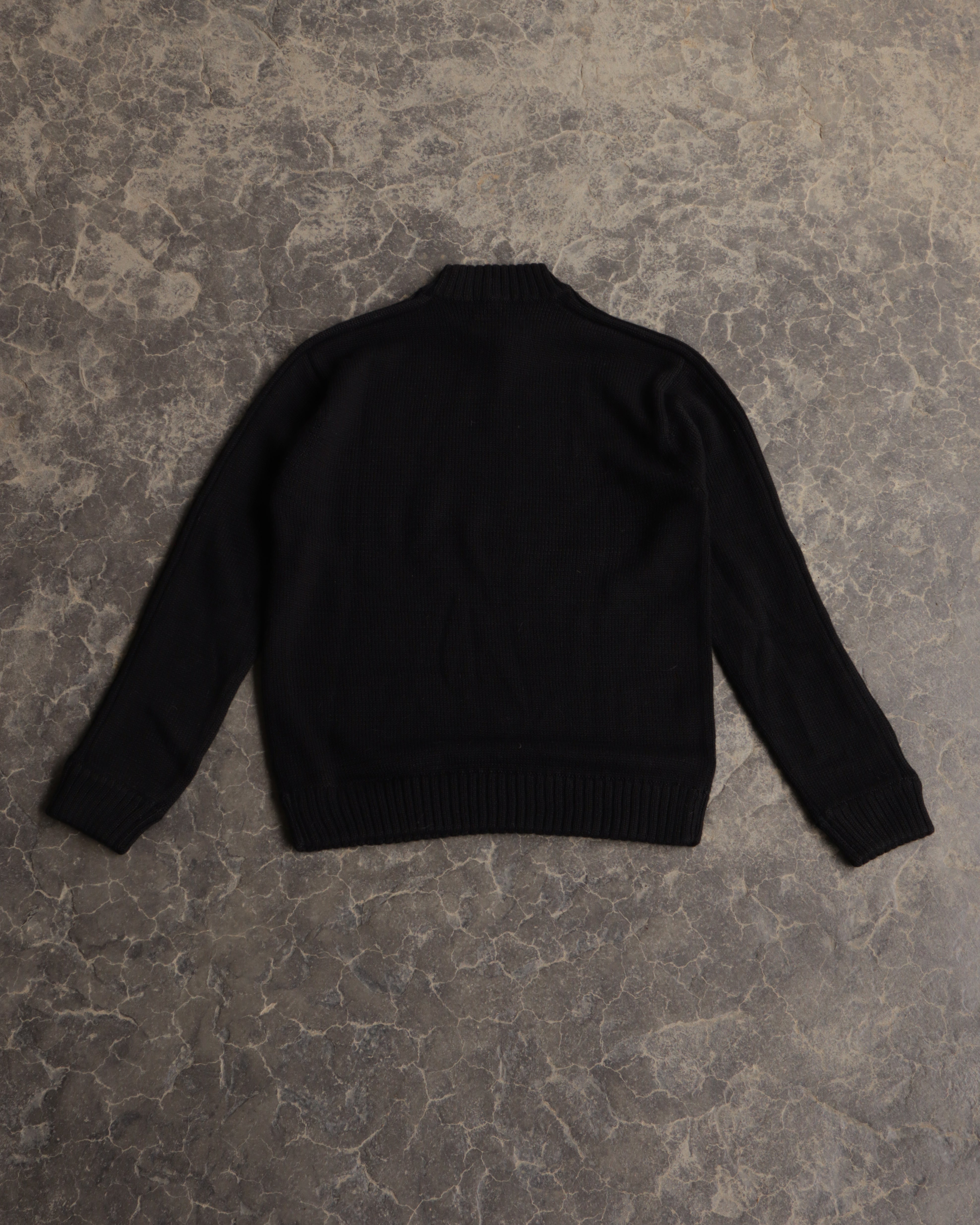 00s Oakley Knit Sweater - M – Cozy & Fitted Curations
