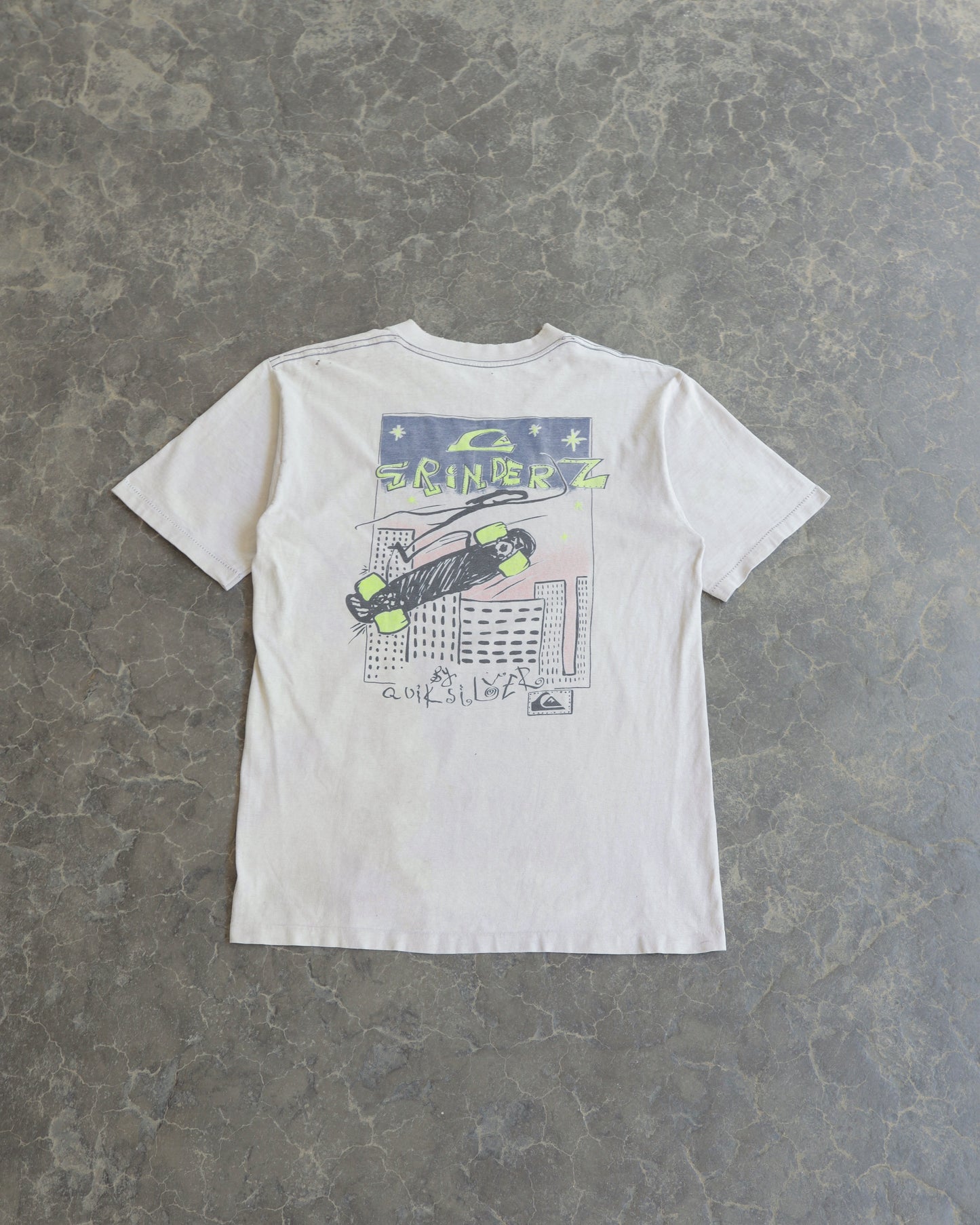 80s Quiksilver Grinderz Distressed Tee - M/L