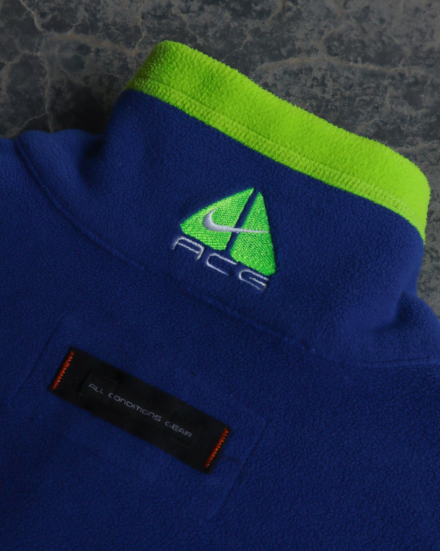 90s Nike ACG Dark Blue Fleece Vest - L