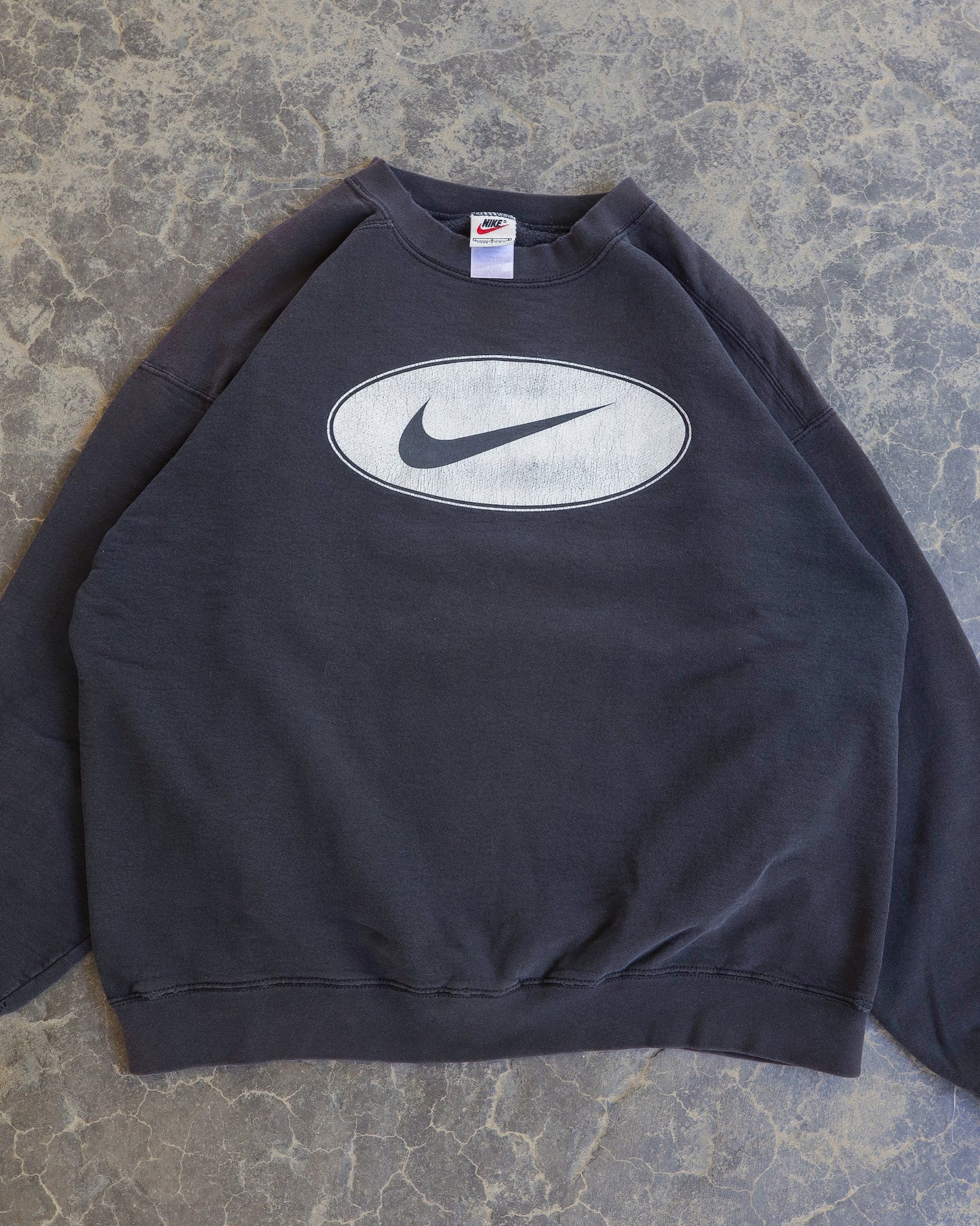 90s Nike Black Crewneck Sweatshirt - XL