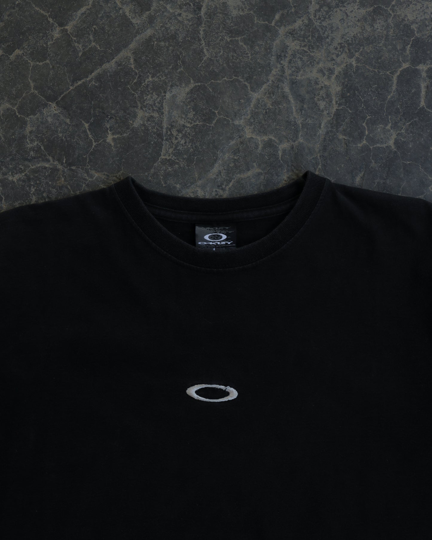00s Oakley Software O Tee - L