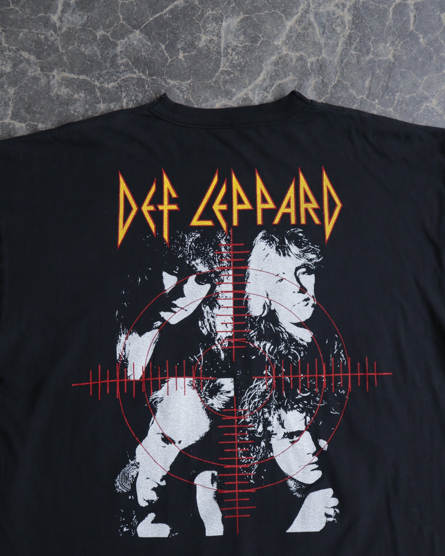 00s Def Leppard Tee - L
