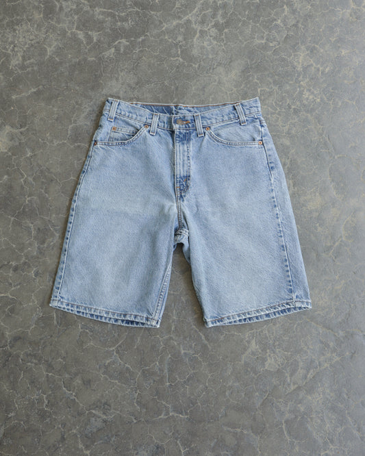 90s Levi’s Light Wash Denim Shorts - 32