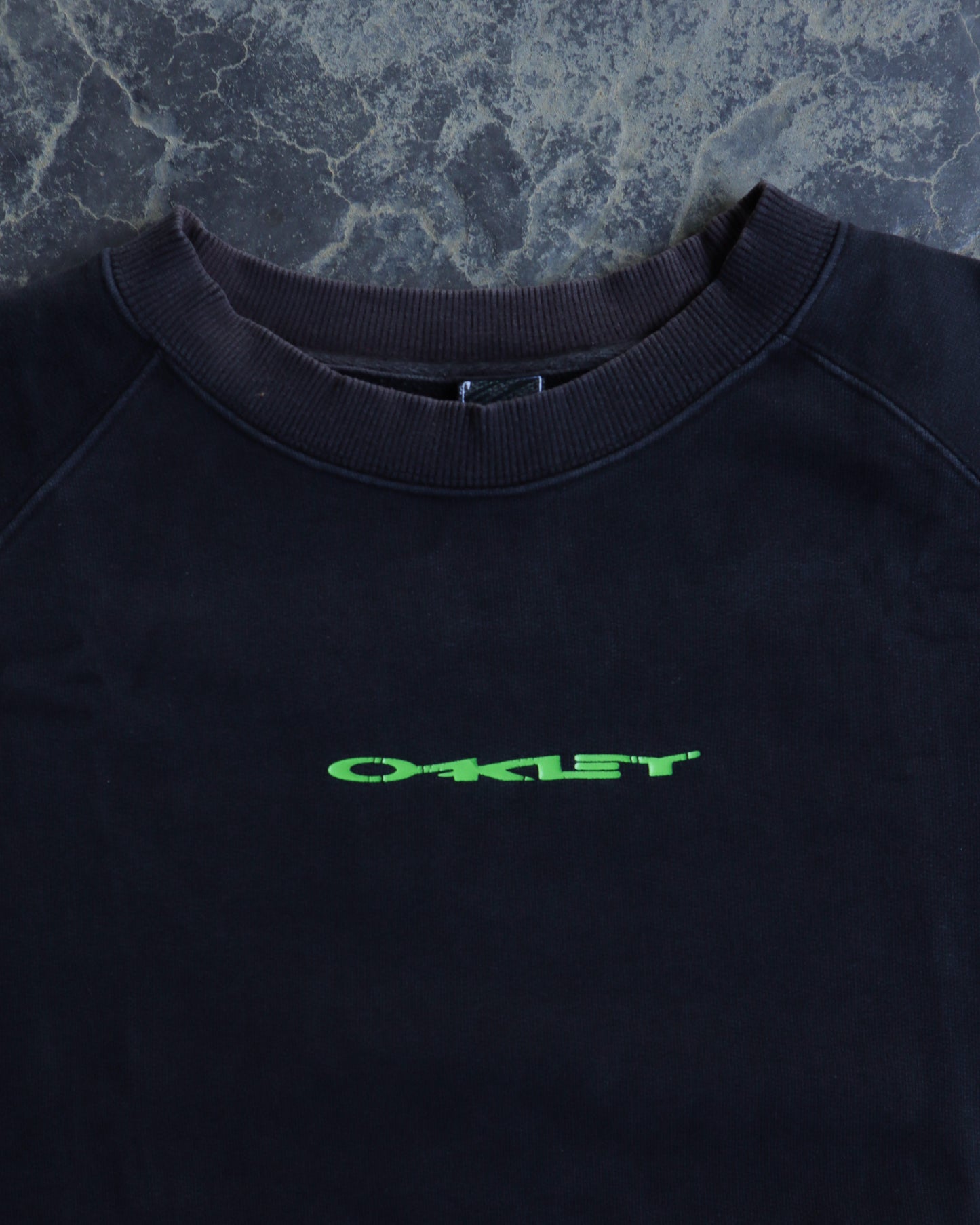 00s Oakley Spellout Black Crewneck - M